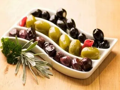 Διατροφή .. Το ξέρατε αυτό για τις ελιές ;