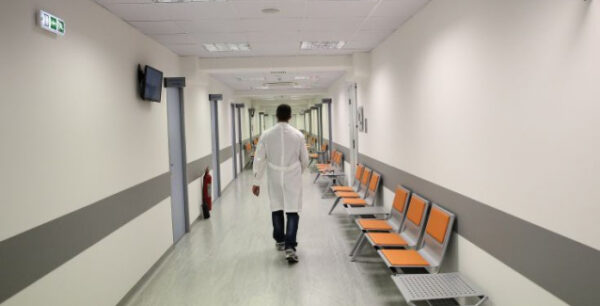 Τρία παιδάκια με μηνιγγίτιδα στο νοσοκομείο Χανίων