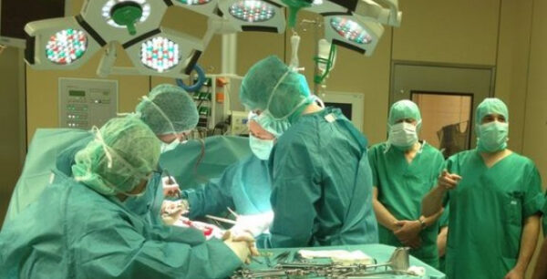 Κρήτη: Πρωτοποριακή επέμβαση αφαίρεσης όγκου εγκεφάλου με τον ασθενή ξύπνιο