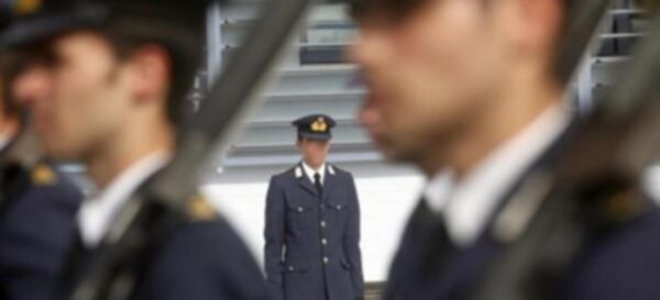 Πανελλήνιες 2017: Οι σχολές ένστολων με τη μεγαλύτερη ζήτηση