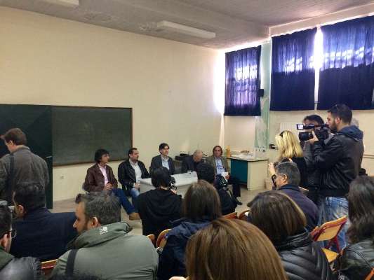 Συνάντηση του Δημήτρη Μπαξεβανάκη με εκπαιδευτικούς φορείς στην Καλαμάτα