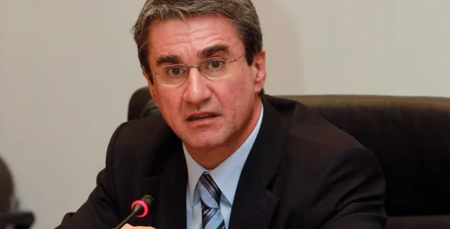 Λοβέρδος: Το ΠΑΣΟΚ δεν συζητάει ούτε με ΣΥΡΙΖΑ ούτε με Βερναρδάκη