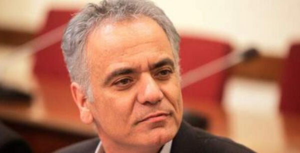 Σκουρλέτης: Δεν σχεδιάζουμε ούτε εκλογές, ούτε δημοψήφισμα
