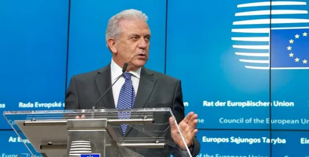 Αβραμόπουλος: Θα είναι καταστροφή να καταρρεύσει η συμφωνία με την Τουρκία για το προσφυγικό