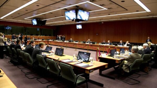 Eurogroup: Εκτακτη συνάντηση Ελλάδας – θεσμών για κοινό ανακοινωθέν