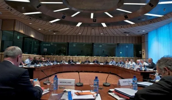 Εμπλοκή στο Euroworking από το ΔΝΤ. Στον αέρα η επιστροφή της τρόικας