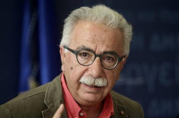 Γαβρόγλου: Κατά προτεραιότητα οι μαθητές των ΕΠΑΛ σε διετή προγράμματα σπουδών των ΑΕΙ και ΤΕΙ