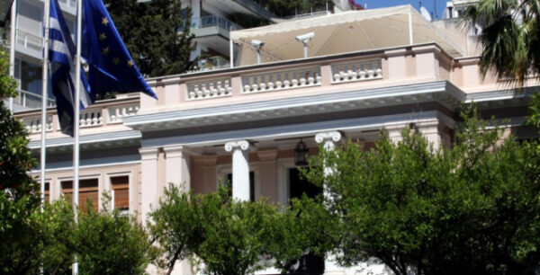 Νέες προκηρύξεις για κοινωφελή εργασία στην Υγεία και 2.150 μόνιμους διορισμούς