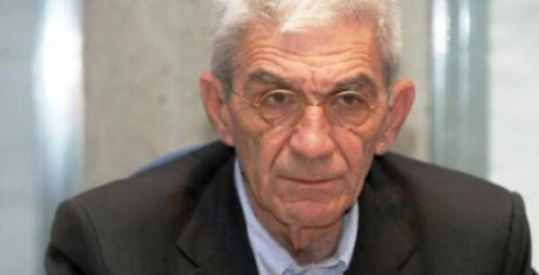 Μπουτάρης: “Να καταργηθεί η μαθητική και να έχουμε μόνο στρατιωτική παρέλαση και ένα μεγάλο πανηγύρι