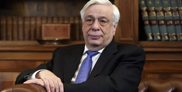 Παυλόπουλος: Τα παιδιά μέσα στο σχολείο πρέπει να μάθουν να συμπεριφέρονται ως δημοκρατικοί πολίτες