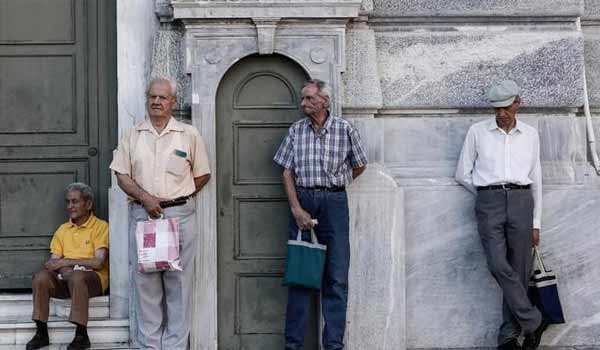 Εθνική Σύνταξη: Ποιοί την δικαιούνται – Όλη η υπουργική απόφαση και παραδείγματα