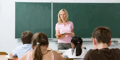 Ασκήσεις επί χάρτου για εξοικονόμηση εκπαιδευτικών