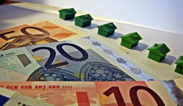Μείωση φόρου εισοδήματος και ΕΝΦΙΑ στα αντίμετρα
