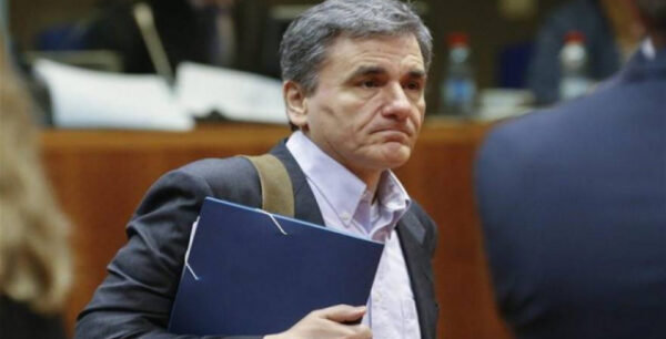 ΥΠΟΙΚ: Εξαπολύει επίθεση στην αντιπολίτευση με αφορμή το πρωτογενές πλεόνασμα