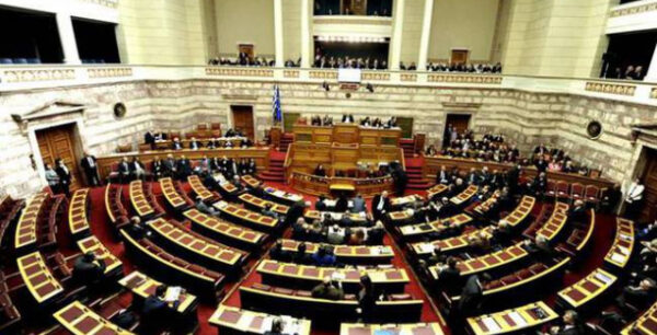 Βουλή: Ασφαλής μεταφορά και προδιαγραφές μέσων μεταφοράς Μαθητών