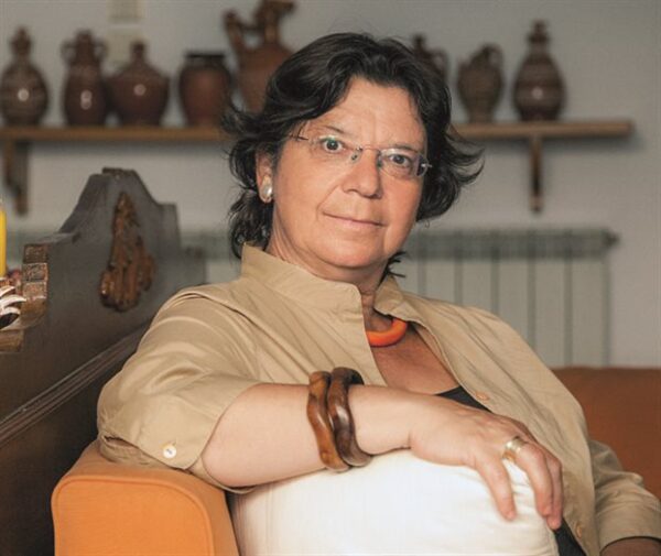 Μαρία Ευθυμίου: Τί κινεί την Παιδεία και γιατί σήμερα αυτό απουσιάζει