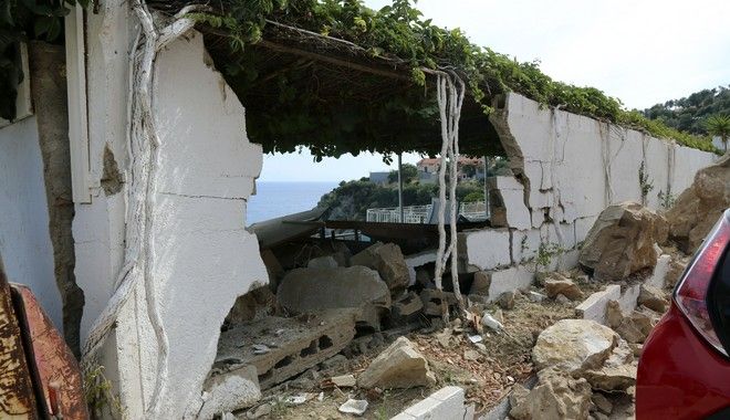 Πανελλήνιες 2017 – Λέσβος: Αναβάλλονται οι Πανελλαδικές – Κλειστά όλα τα σχολεία