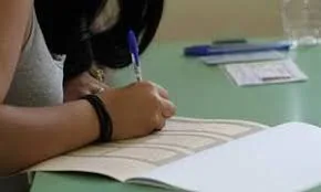 Βάσεις 2017: Πώς επηρεάζουν οι επιδόσεις σε μαθηματικά και αρχαία