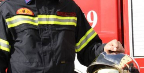 Φωτιά σε σχολικό λεωφορείο στη Θεσσαλονίκη