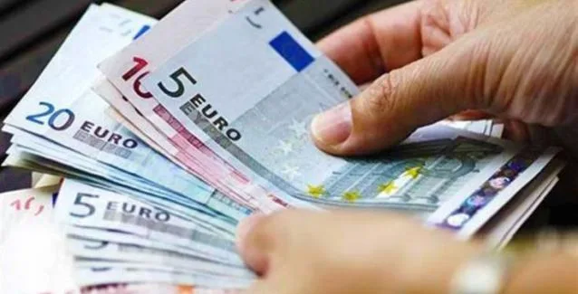 Εφοριακοί λαδώθηκαν για να μην κάνουν έλεγχο!