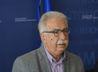“Η Τρόικα απαιτεί από τον Γαβρόγλου να βγάλει εγκύκλιο για το 30ωρο των εκπαιδευτικών”
