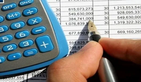 Ξεκινά ο εξωδικαστικός συμβιβασμός για επιχειρήσεις και επαγγελματίες