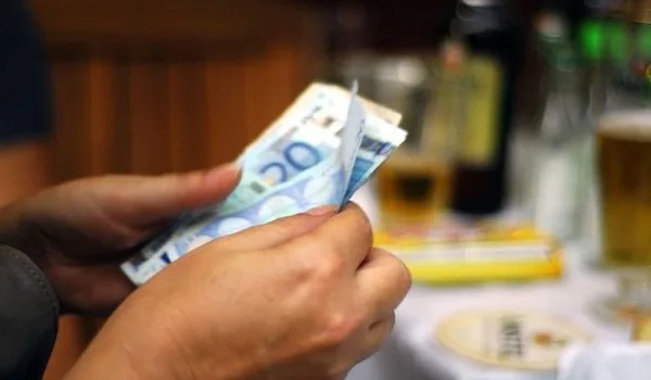 Πώς θα γίνεται η ένταξη στον εξωδικαστικό συμβιβασμό – Ποιές οφειλές μπορούν να διαγραφούν