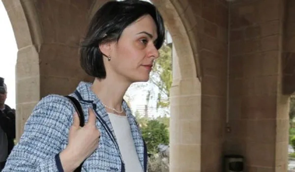 Η Βελκουλέσκου προβλέπει μικρότερο πρωτογενές πλεόνασμα το 2018 για την Ελλάδα