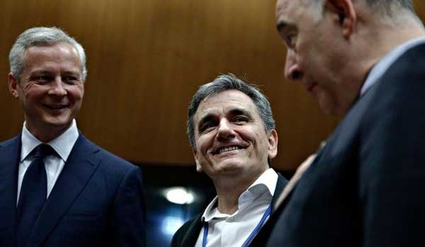 Τη Δευτέρα η εκταμίευση της πρώτης δόσης 7,7 δισ. ευρώ