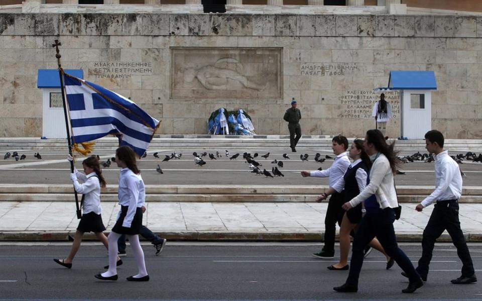 28η Οκτωβρίου: Πού ακυρώνονται οι παρελάσεις