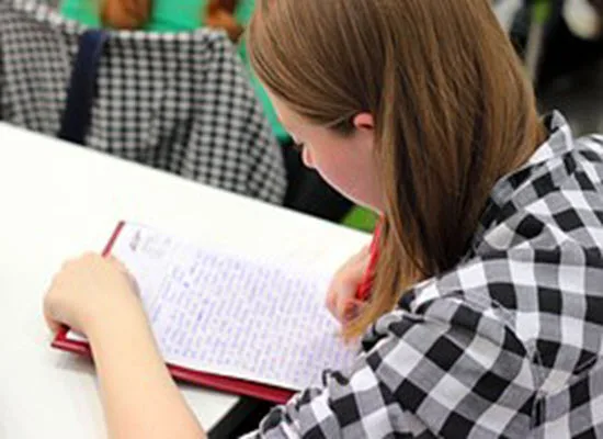 Το Πρόγραμμα Εξετάσεων για τους Έλληνες του Εξωτερικού
