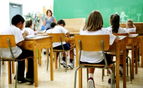 Ποιές ημέρες θα κλείσουν τα σχολεία λόγω εκλογών – Πότε σταματούν τα μαθήματα σε Δημοτικά, Γυμνάσια και Λύκεια