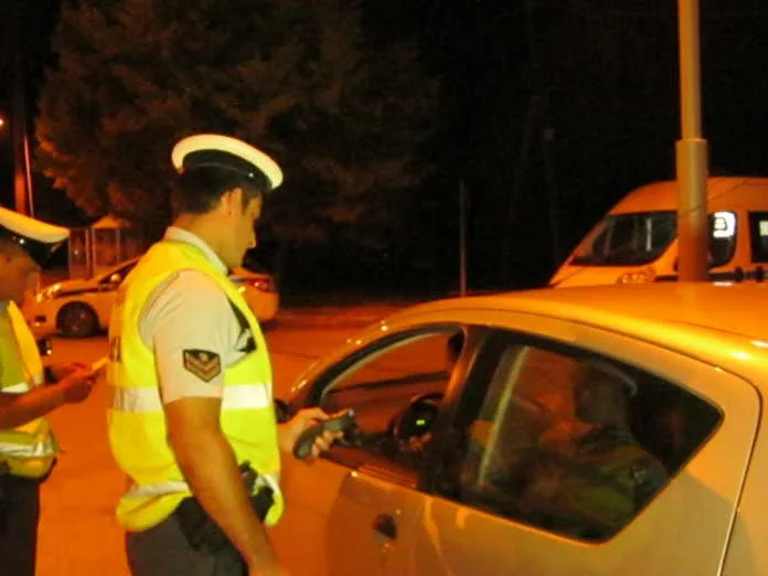 Χάνουν οριστικά το δίπλωμα όσοι συλληφθούν δεύτερη φορά υπό επήρεια αλκοόλ
