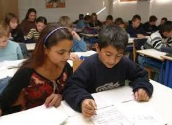 Εκμάθηση ελληνικής γλώσσας και ανάπτυξη ψηφιακών δεξιοτήτων για τους Ρομά της Κεντρικής Μακεδονίας
