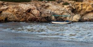 Μόλυνση στον Σαρωνικό: Ποιοι είναι οι κίνδυνοι για τον ανθρώπινο οργανισμό