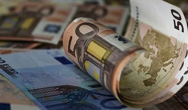 Ρύθμιση χρεών σε 120 δόσεις: Πού κολλάει η συμφωνία – Τι ζητούν οι δανειστές