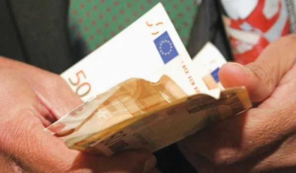 Πότε θα καταβληθεί το Κοινωνικό Εισόδημα Αλληλεγγύης Οκτωβρίου