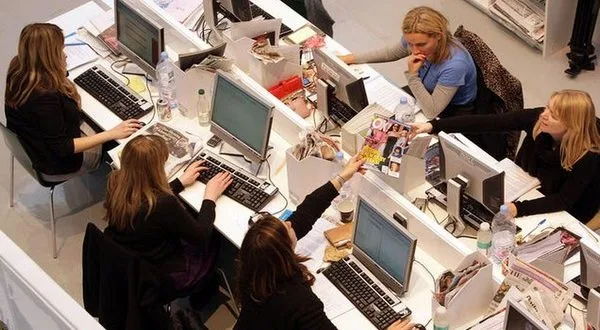 Έρευνα: Όλο και περισσότερες γυναίκες σε υψηλόβαθμες θέσεις του ελληνικού επιχειρείν