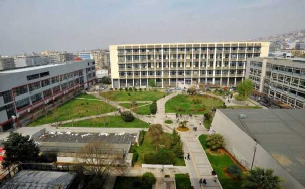 Διαμαρτυρία φοιτητών του ΑΠΘ για το πρόβλημα στέγασης στην Εστία