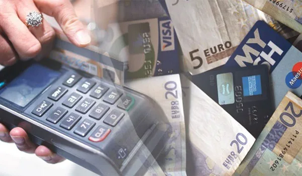 Πώς οι δαπάνες με πλαστικό χρήμα μειώνουν το φόρο