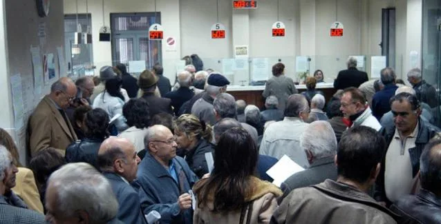 Χουντής: “Εκατοντάδες εκατομμύρια παρακρατούνται παράνομα από επικουρικές συντάξεις”