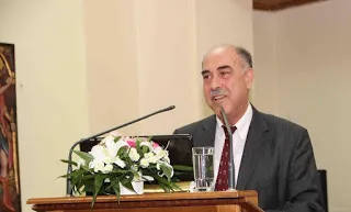 “Ο ενανθρωπήσας Θεός: Στην Εκκλησία Σωτήρας, στο σχολείο ισάξιος με τα είδωλα!”