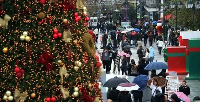 Πότε ξεκινάει το εορταστικό ωράριο των καταστημάτων