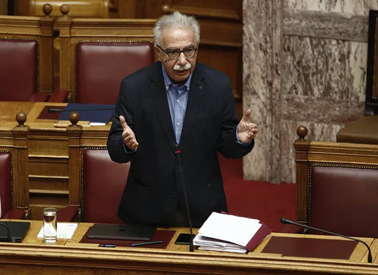 Απαντήσεις του Υπουργού Παιδείας Κώστα Γαβρόγλου σε επίκαιρες ερωτήσεις βουλευτών
