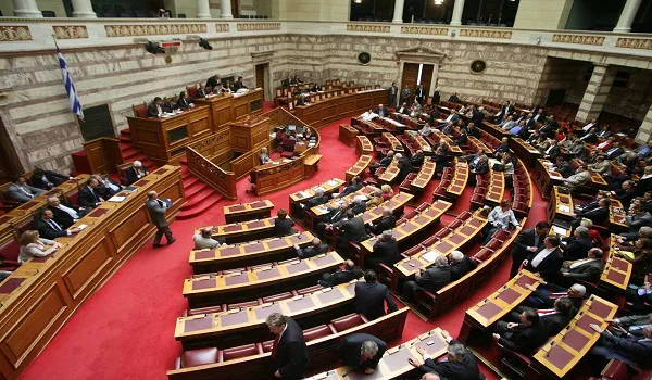 ΕΥΔΑΠ, ΕΥΑΘ, ΕΛΤΑ, ΔΕΗ, αστικές συγκοινωνίες και άλλες στο Υπερταμείο