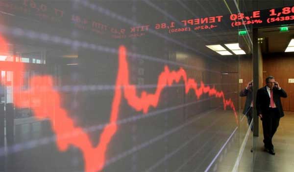 Μίνι κραχ στη Wall Street – Μεγάλες απώλειες και στο Τόκιο