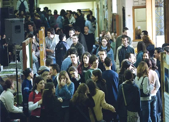 Μετεγγραφές φοιτητών 2018: Από σήμερα οι αιτήσεις για αδέλφια προπτυχιακούς φοιτητές