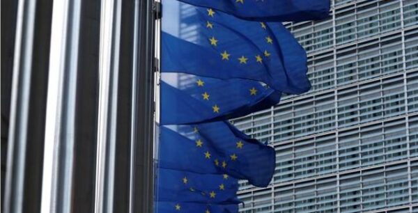 Η ΕΕ συνδράμει την Ελλάδα στη διαχείριση του μεταναστευτικού στη Μόρια