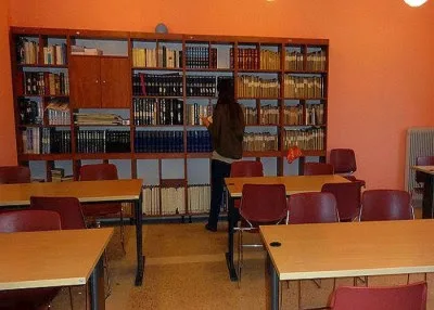 Ιδρυση Δικτύου Σχολικών Βιβλιοθηκών Δημόσιων Δημοτικών Σχολείων