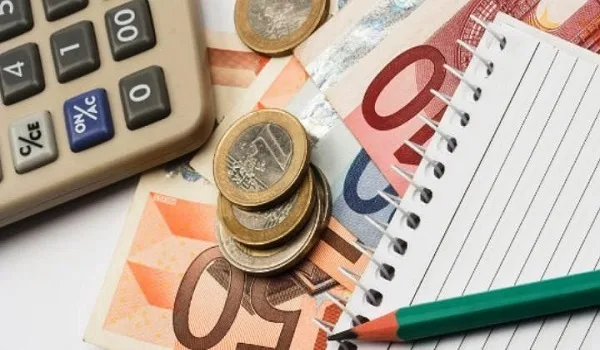 Πότε ανοίγει η πλατφόρμα του εξωδικαστικού για δικηγόρους, μηχανικούς και γιατρούς